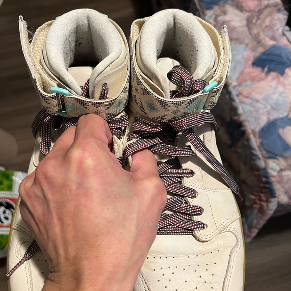 Jordan 1 white - Picture 6 of 9